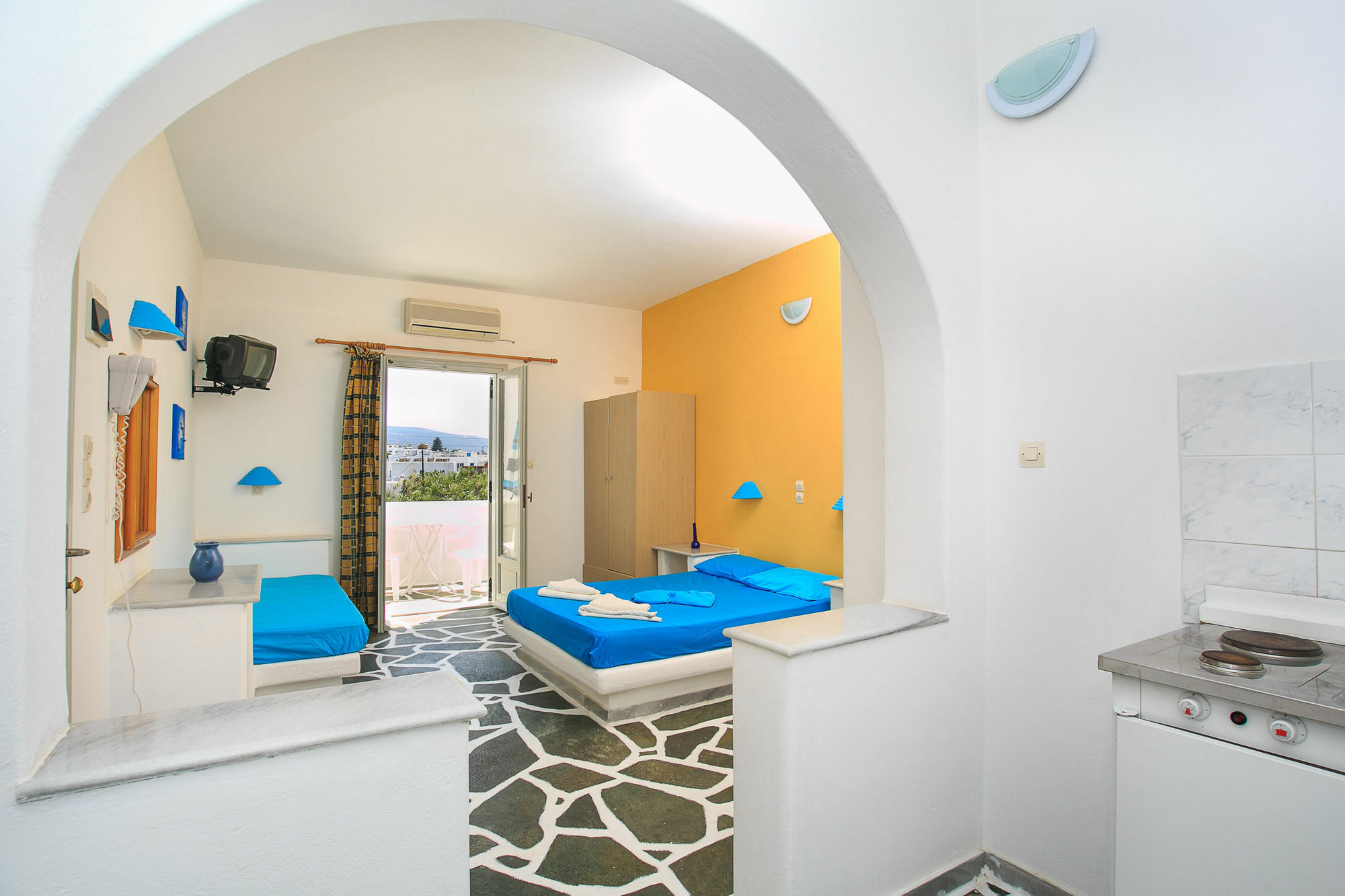Ampeli Apartments Парос Екстериор снимка